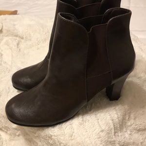 A2 by Aerosols Dark brown boots